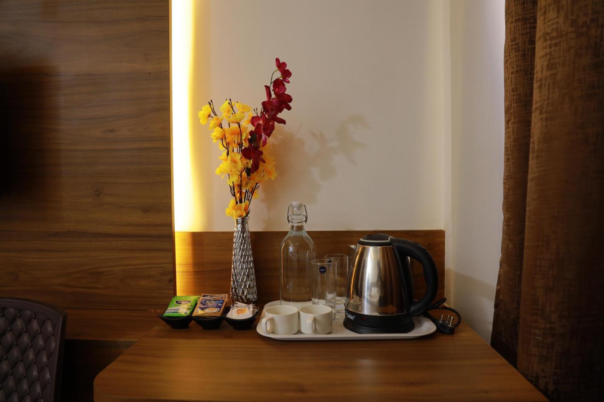Silverkey Hotel Yelahanka Bengalúr Exteriér fotografie